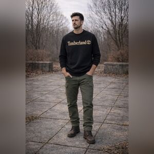 Timberland XXL Logo Crewneck Sweatshirt — Black/Gold